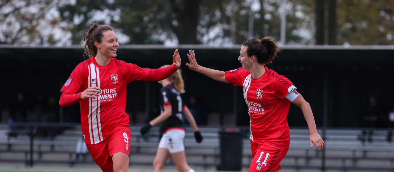 FC Twente Vrouwen boekt ruime zege op Excelsior