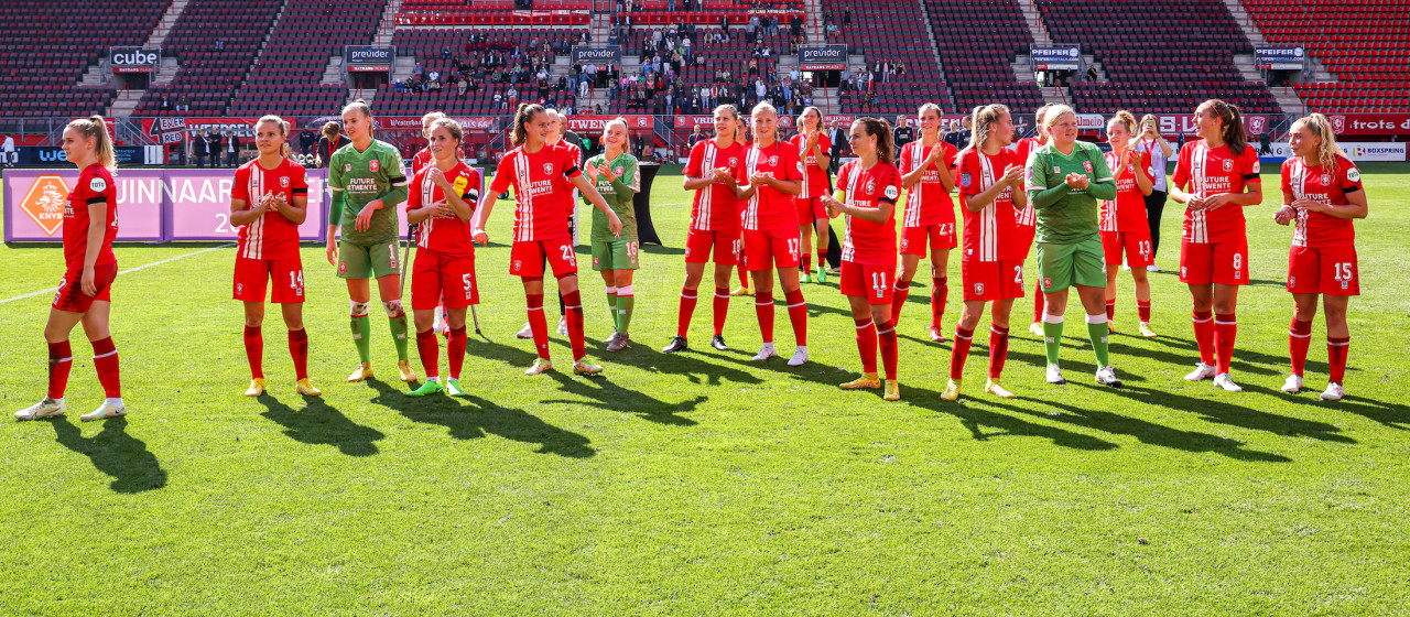FC Twente Vrouwen - PSV in De Grolsch Veste 