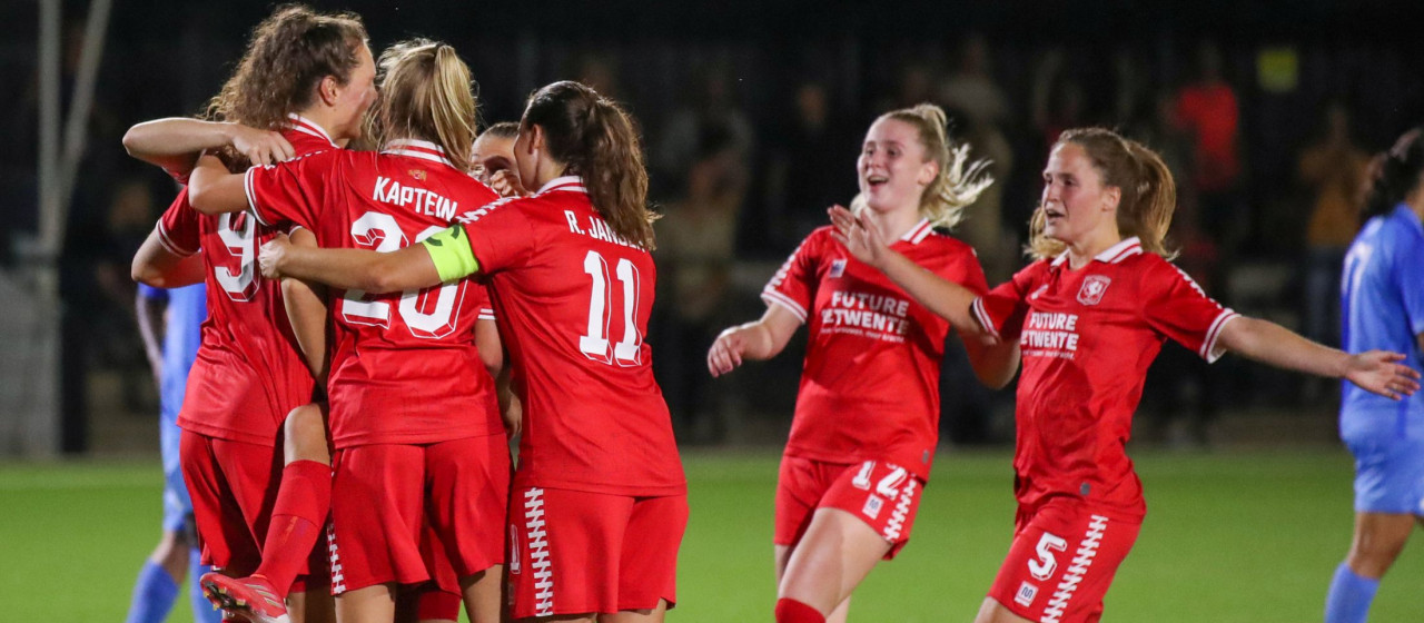 Seizoenkaart FC Twente Vrouwen