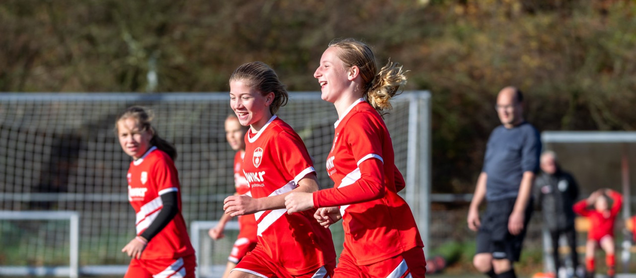 FC Twente Vrouwen werkt nauw samen met Twents Regioteam
