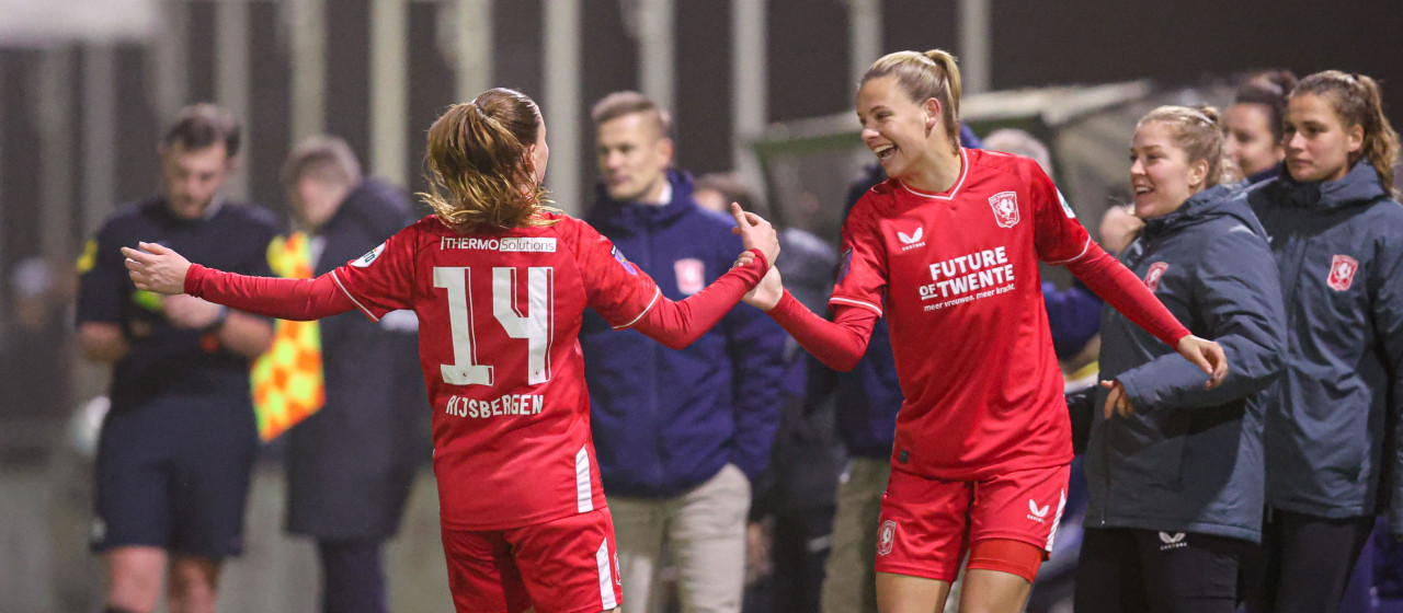 FC Twente Vrouwen wint in slotfase van PEC Zwolle