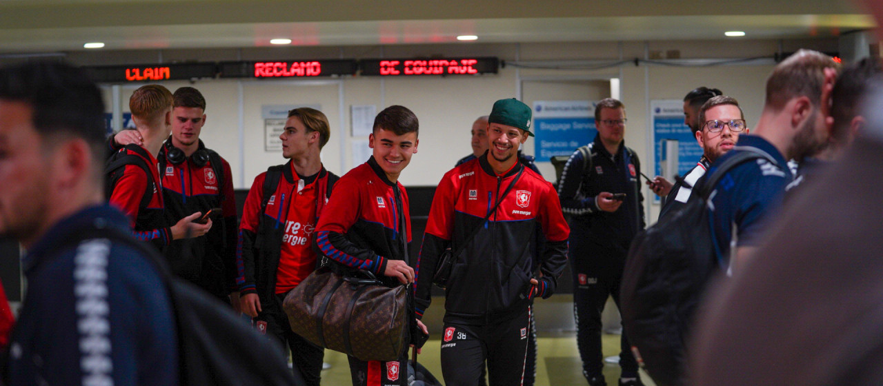 FC Twente arriveert in Costa Rica
