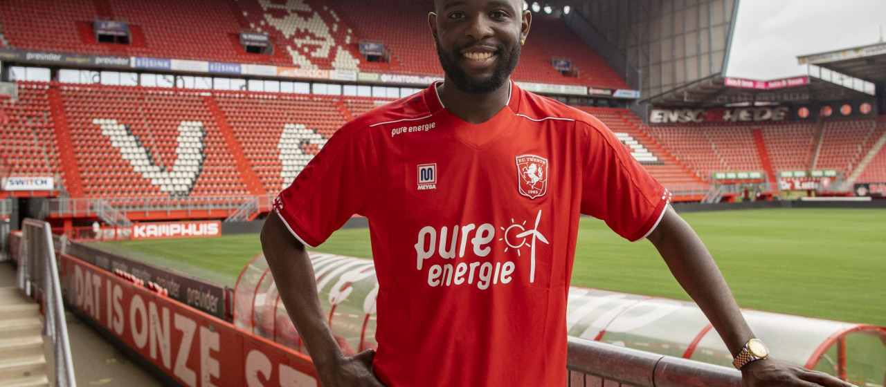 Jody Lukoki tekent contract bij FC Twente