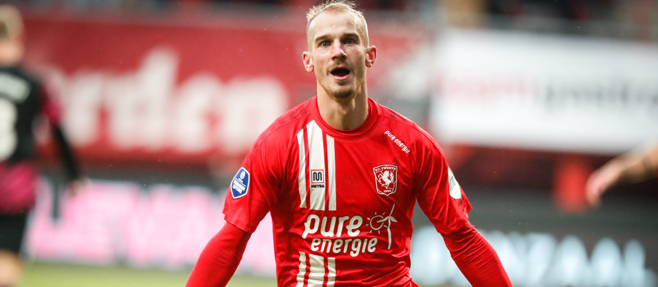 FC Twente verslaat FC Utrecht (2-0)