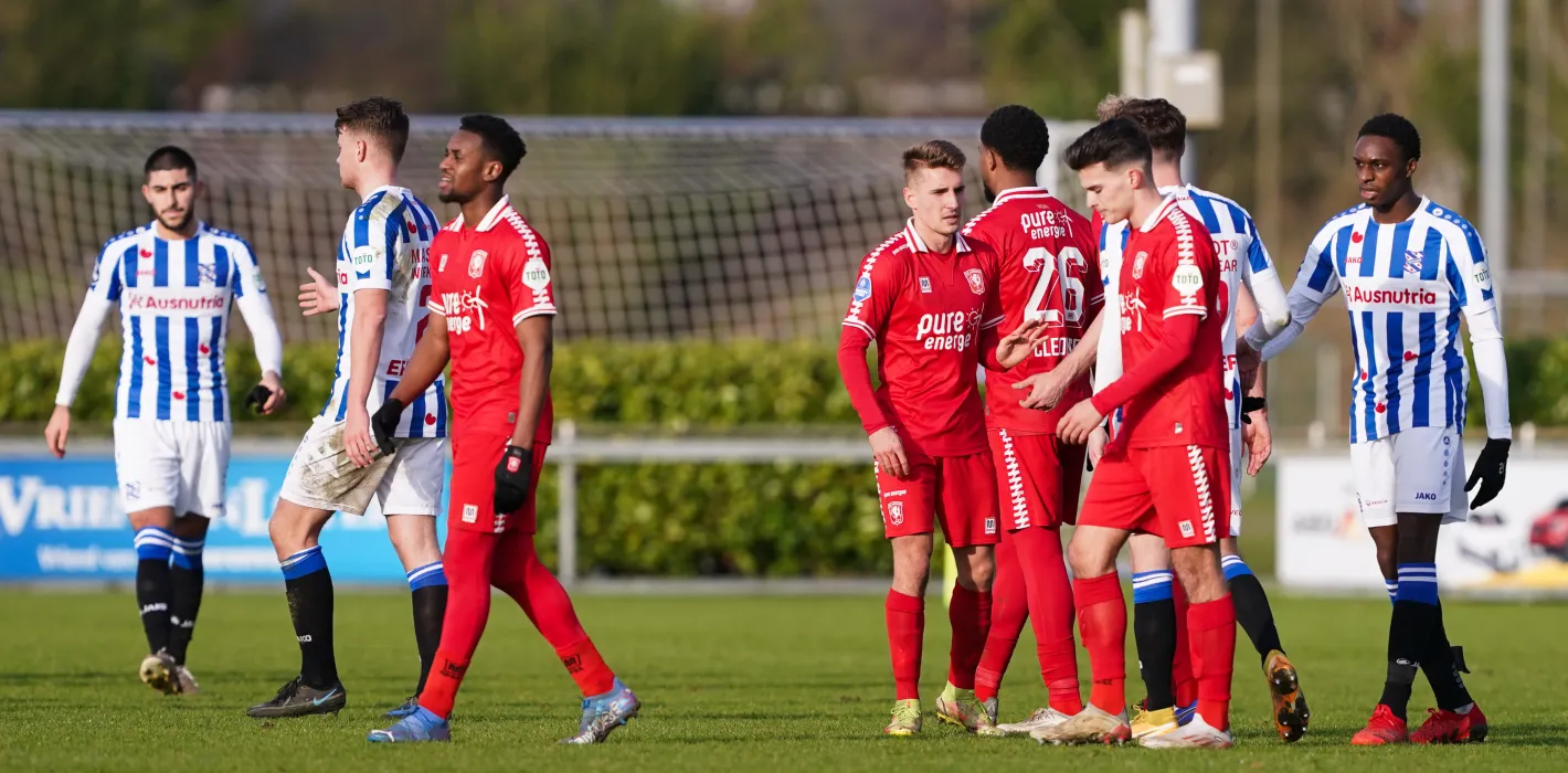 53165127 FC Twente