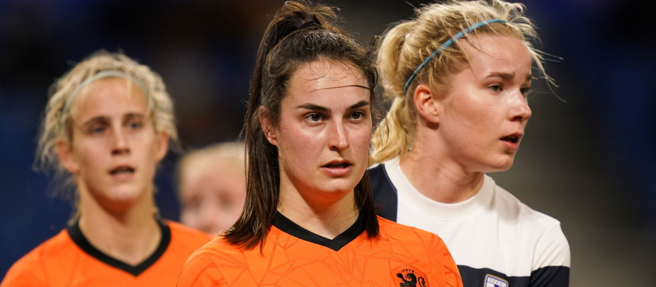 OranjeLeeuwin Caitlin Dijkstra: “Dit zijn de mooie momenten”