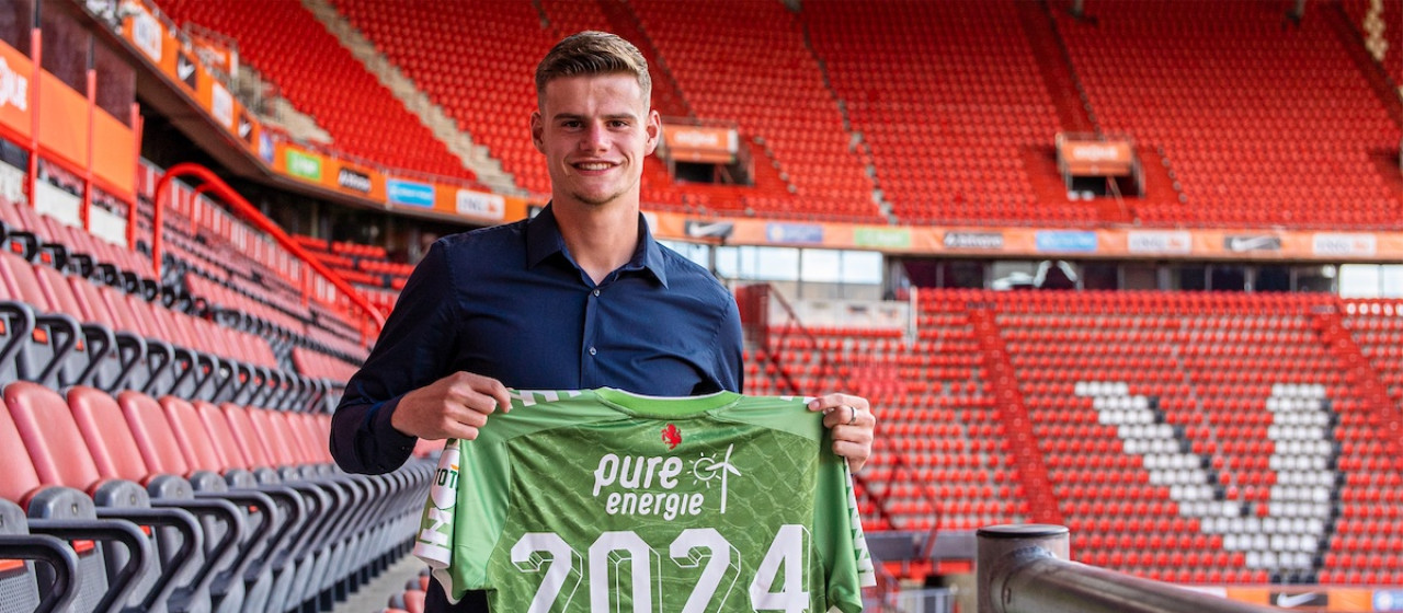 Sam Karssies: “Enorm trots. FC Twente is de club waar ik mee opgroeide”