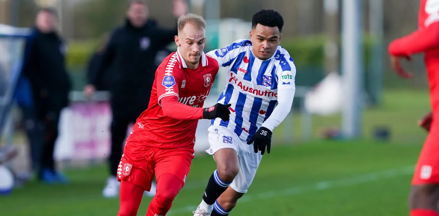 53165360 FC Twente
