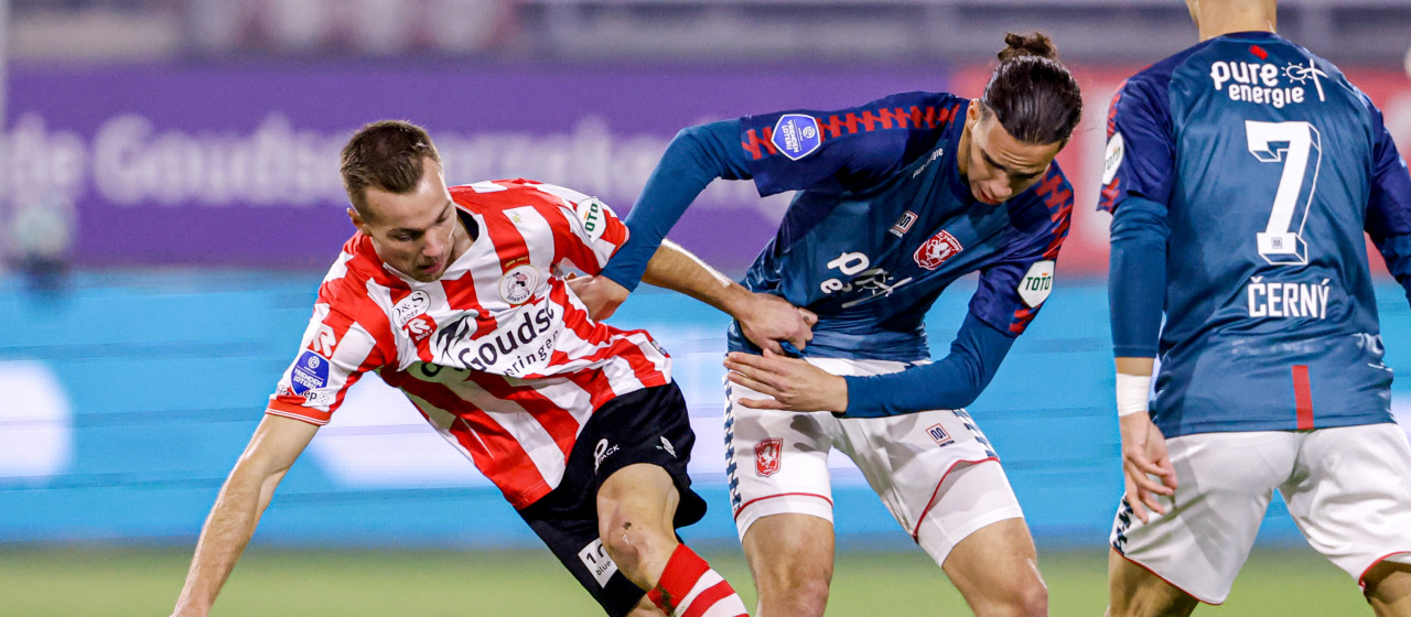 FC Twente sluit eerste seizoenshelft af met gelijkspel