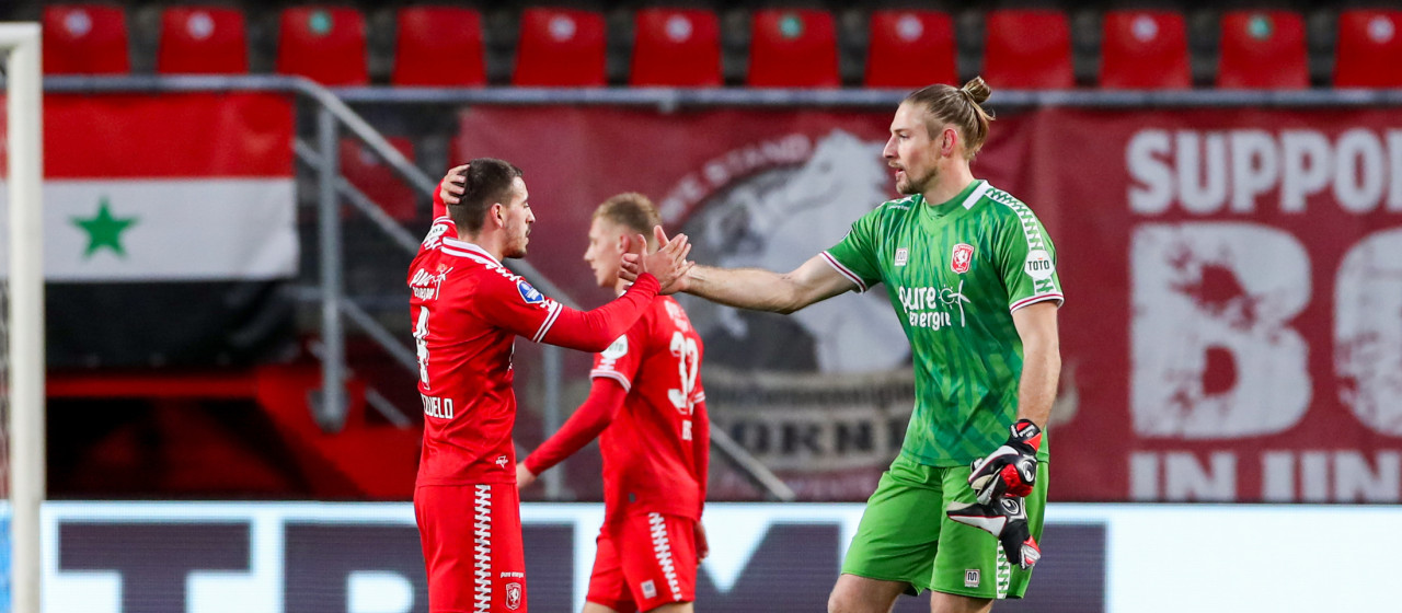 VAN BINNENUIT | Zwaarbevochten punt tegen Feyenoord