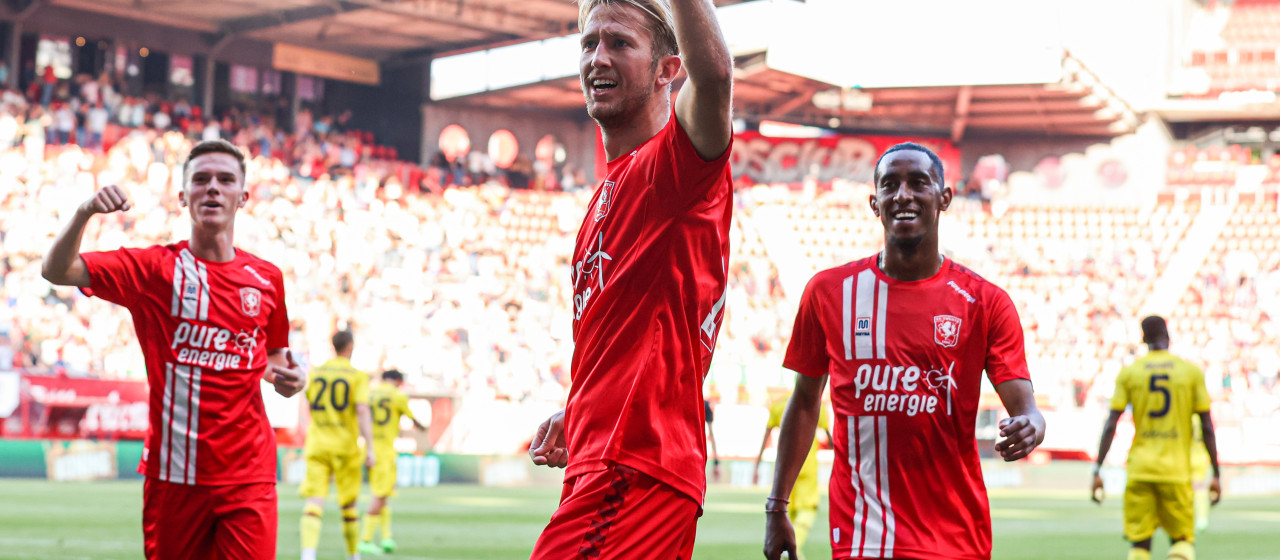 Van Binnenuit | Eerste ontmoeting Salah-Eddine & veel goals tegen Bologna