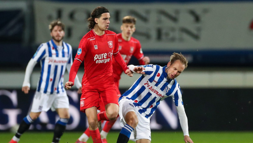 47571803 FC Twente