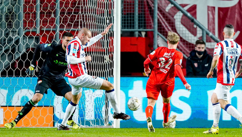 48947063 FC Twente