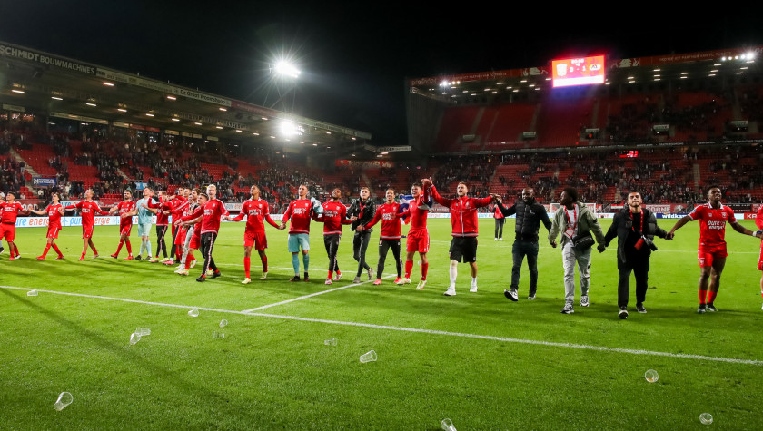 51678776 FC Twente