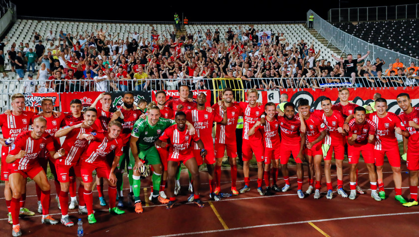 55610292 FC Twente